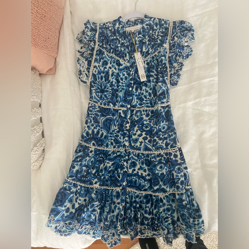 House of Harlow dress size S. NWT